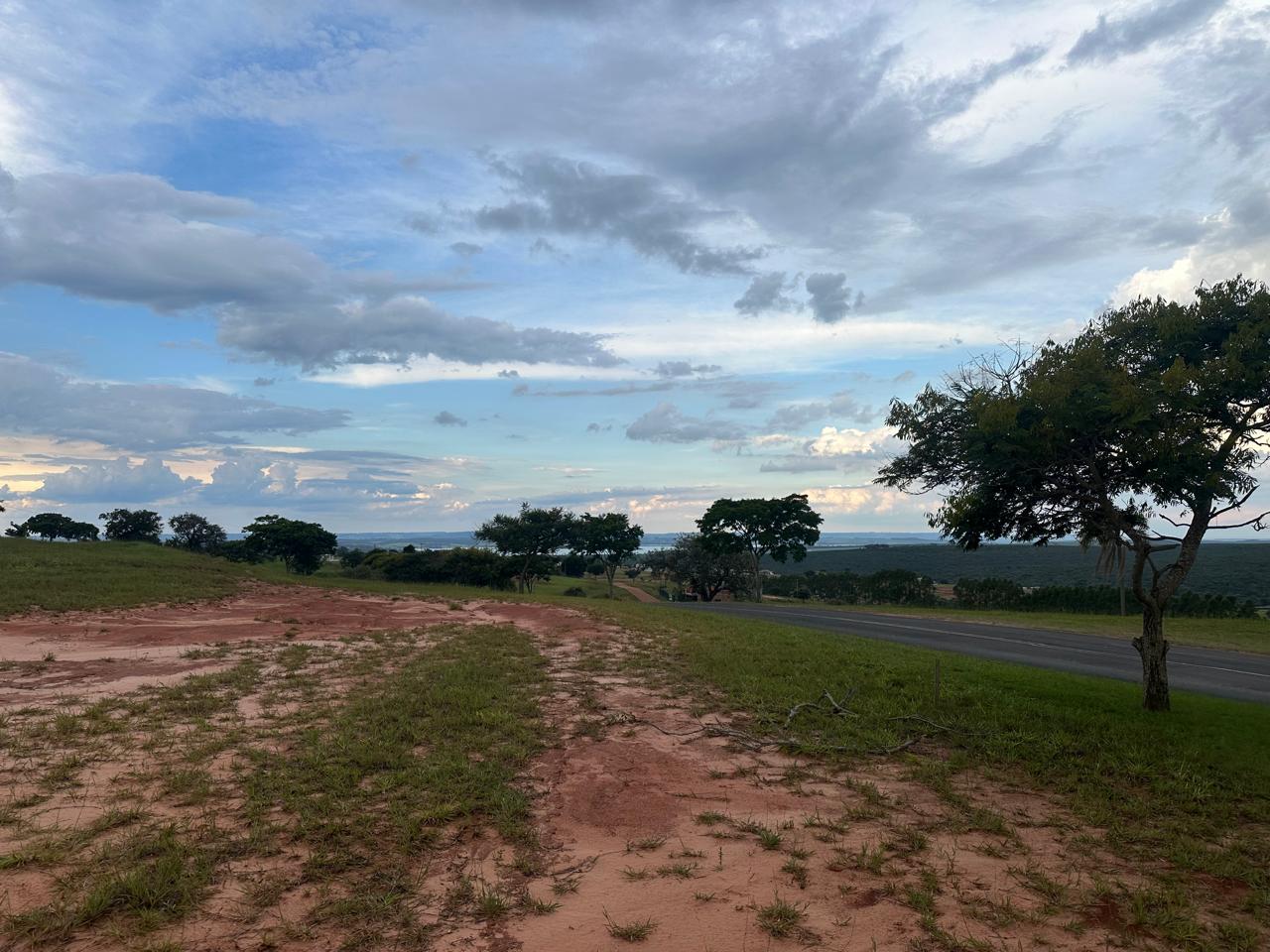 Lote para Venda - Riviera de Santa Cristina XIII - Setor Marina, Paranapanema/SP — foto