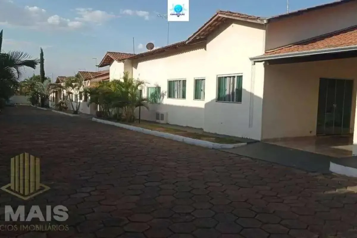 Casa 3 Quartos para Venda no Jardim Imperial - Aparecida de Goiânia — foto