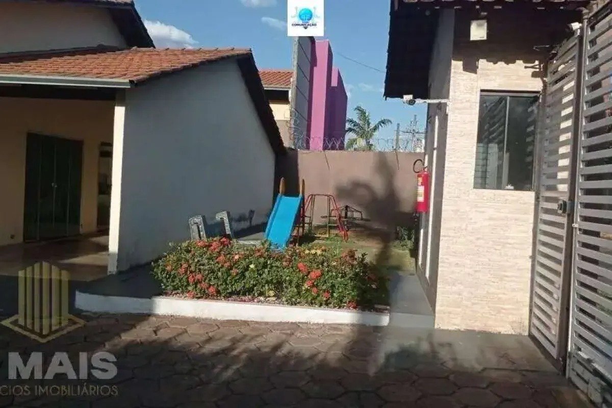 Casa 3 Quartos para Venda no Jardim Imperial - Aparecida de Goiânia — foto