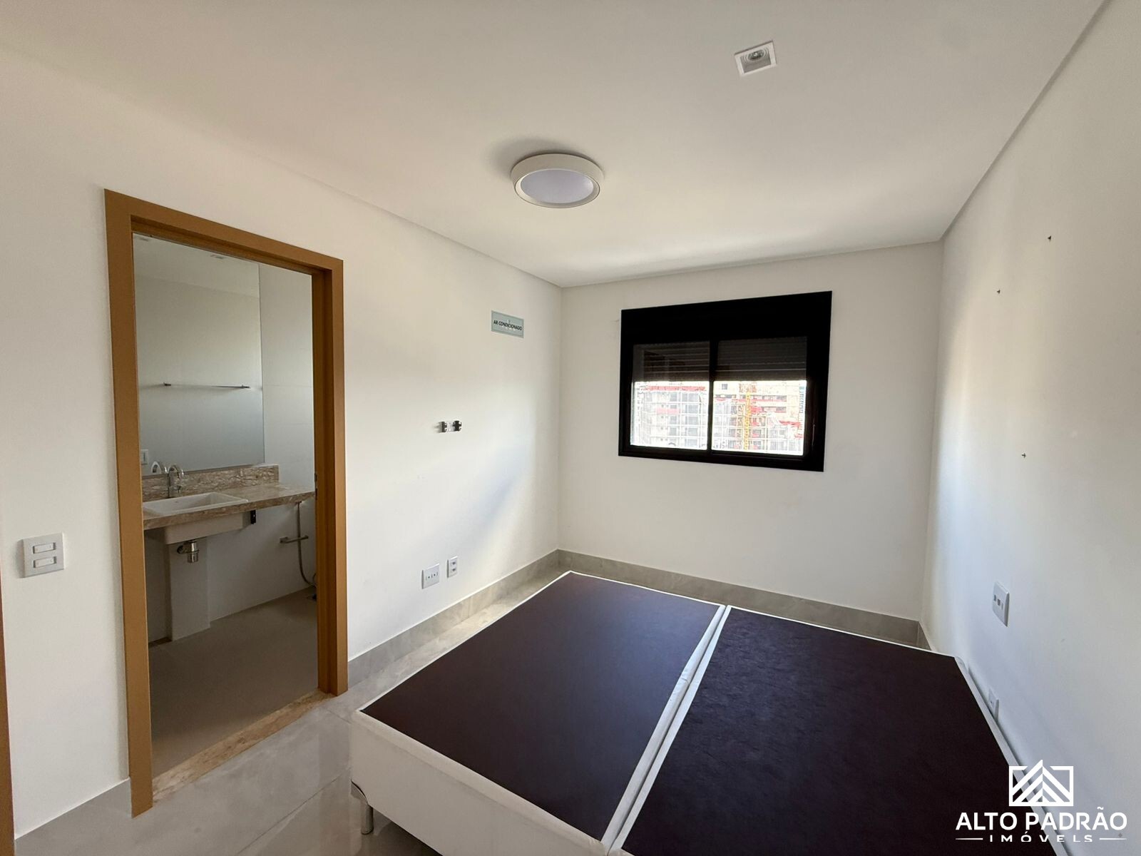 Apartamento à venda no bairro Setor Marista em Goiânia/GO — foto