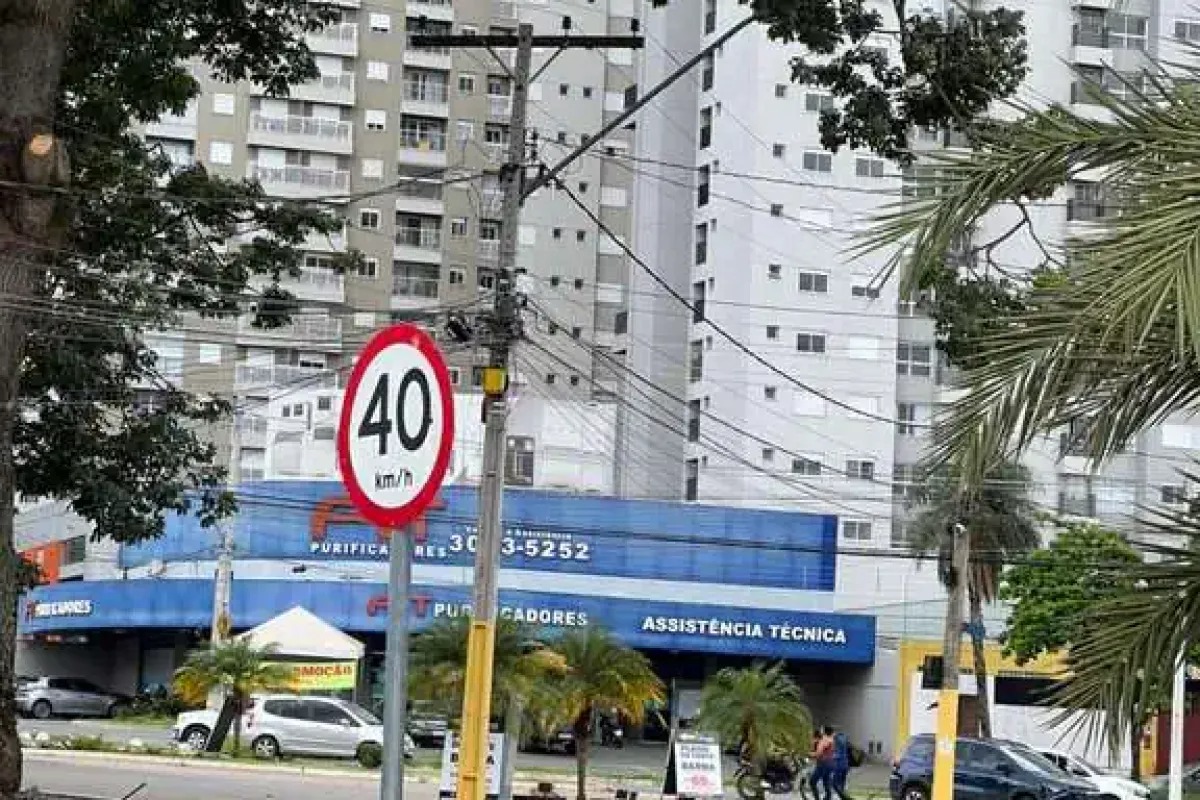 OPORTUNIDADE LOTE RESIDENCIAL E COMERCIAL - PARQUE AMAZÔNIA / GOIÂNIA/ 420MT. — foto
