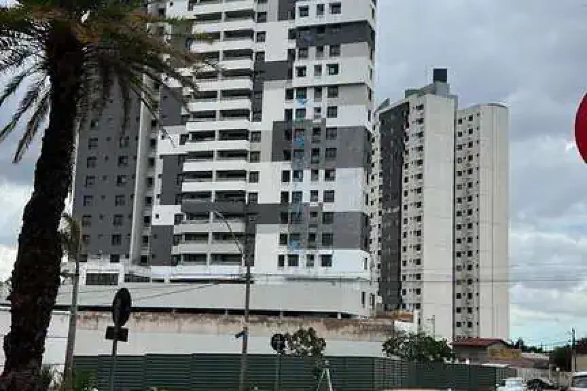 OPORTUNIDADE LOTE RESIDENCIAL E COMERCIAL - PARQUE AMAZÔNIA / GOIÂNIA/ 420MT. — foto