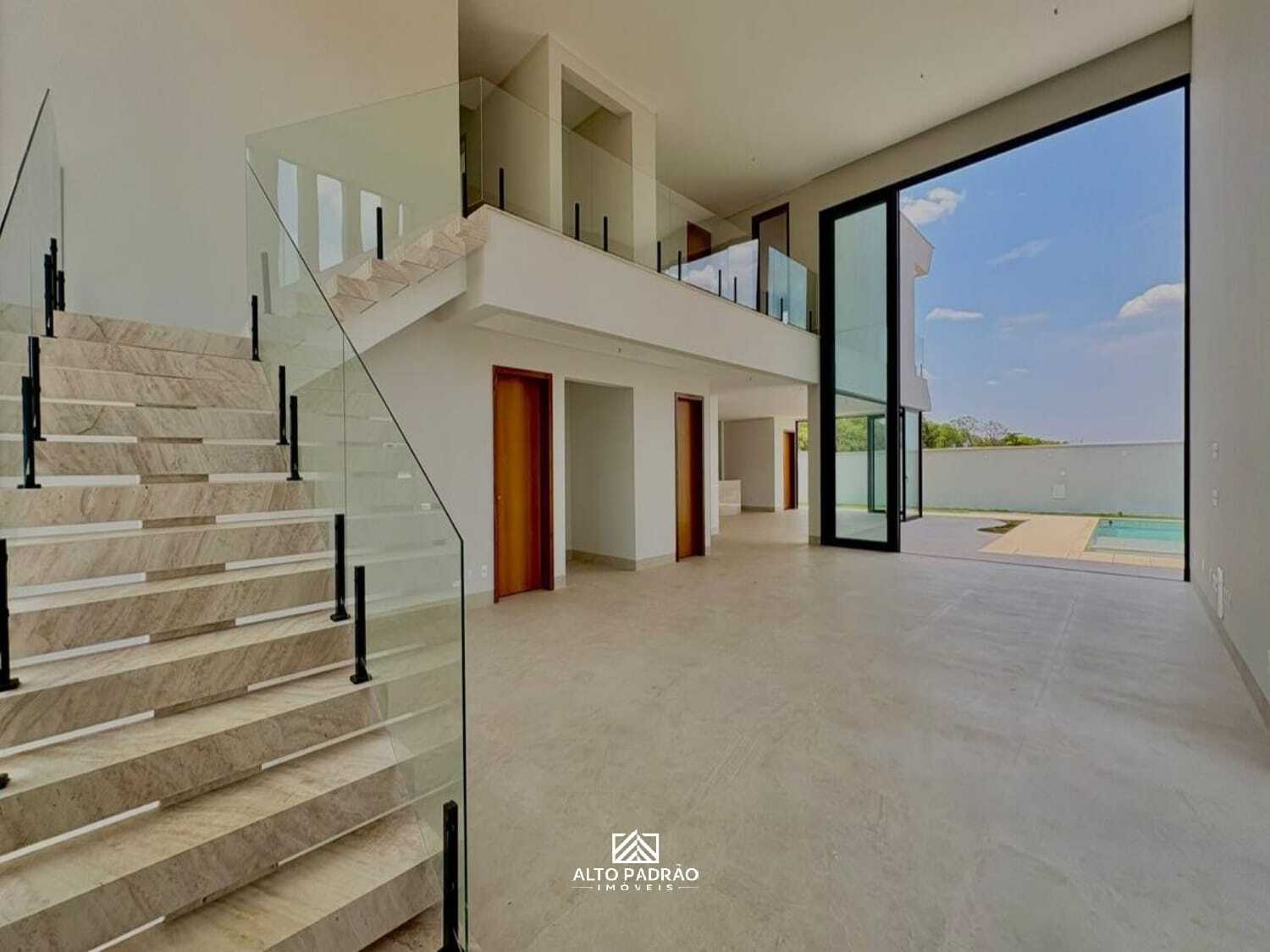 Casa, 5 quartos, 510 m² - Foto 1