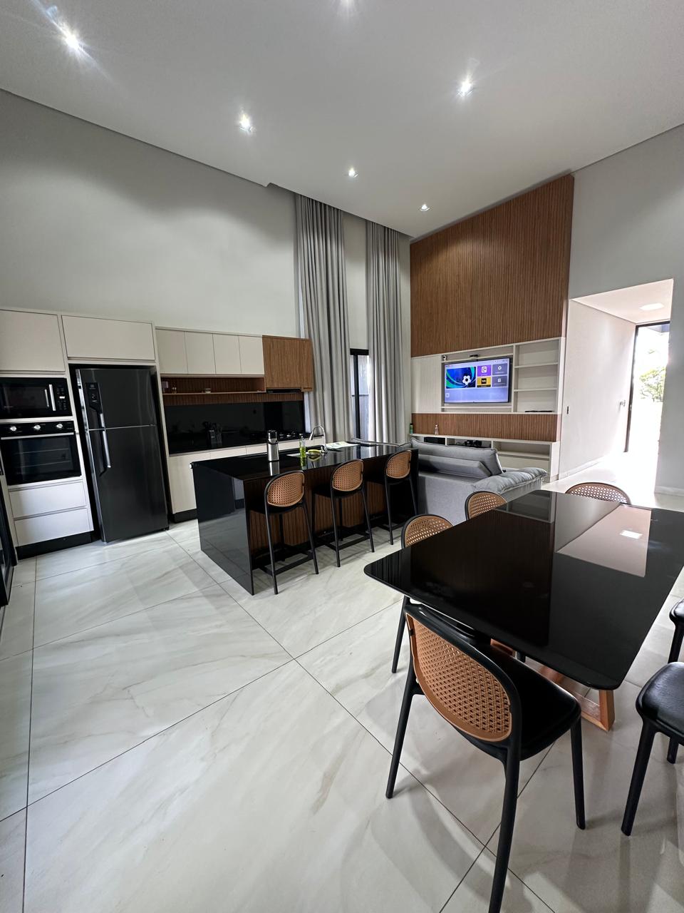 Casa à Venda - Condomínio Riviera de Santa Cristina XIII | Paranapanema - SP — foto