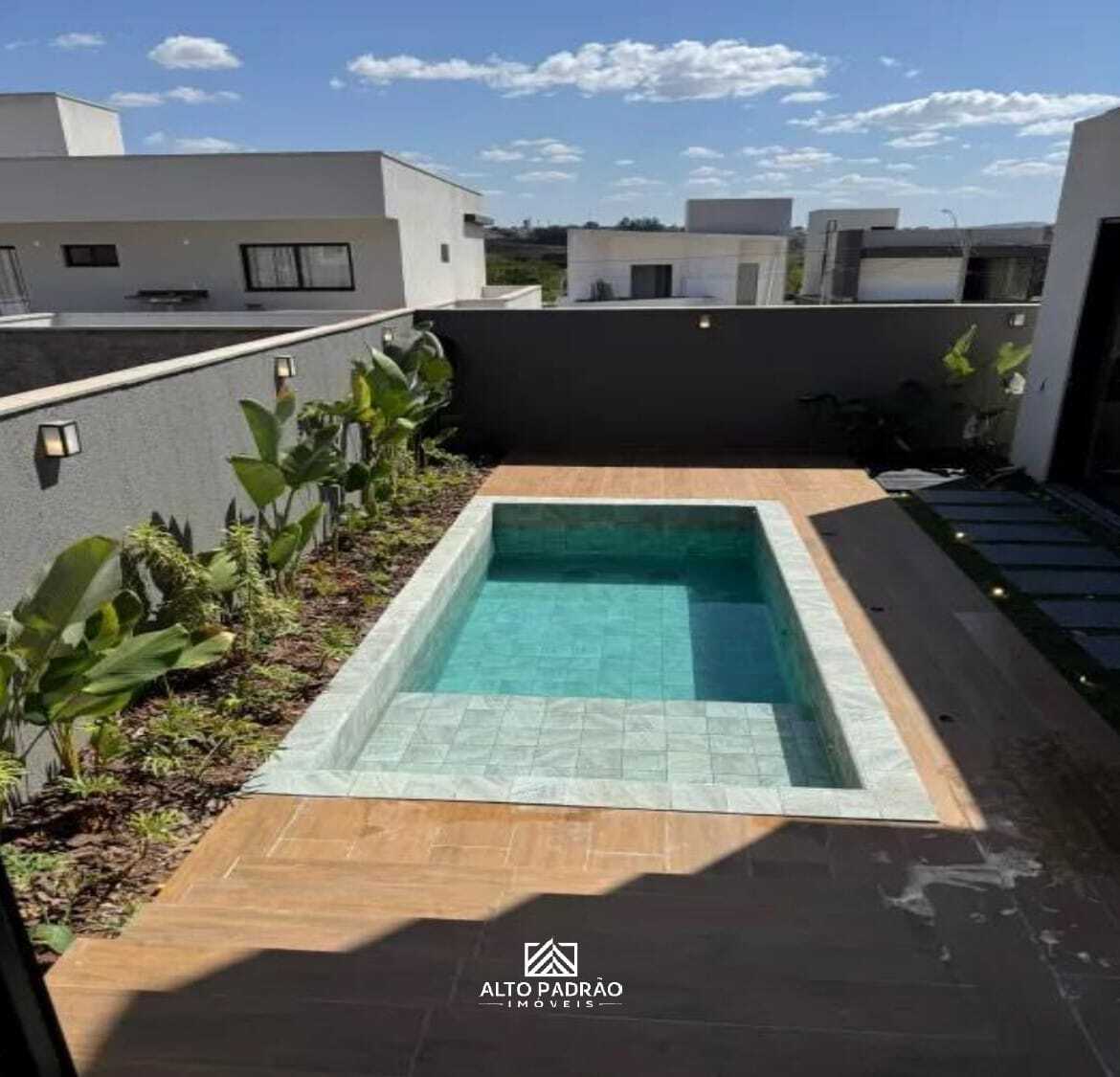 Casa, 3 quartos, 244 m² - Foto 12