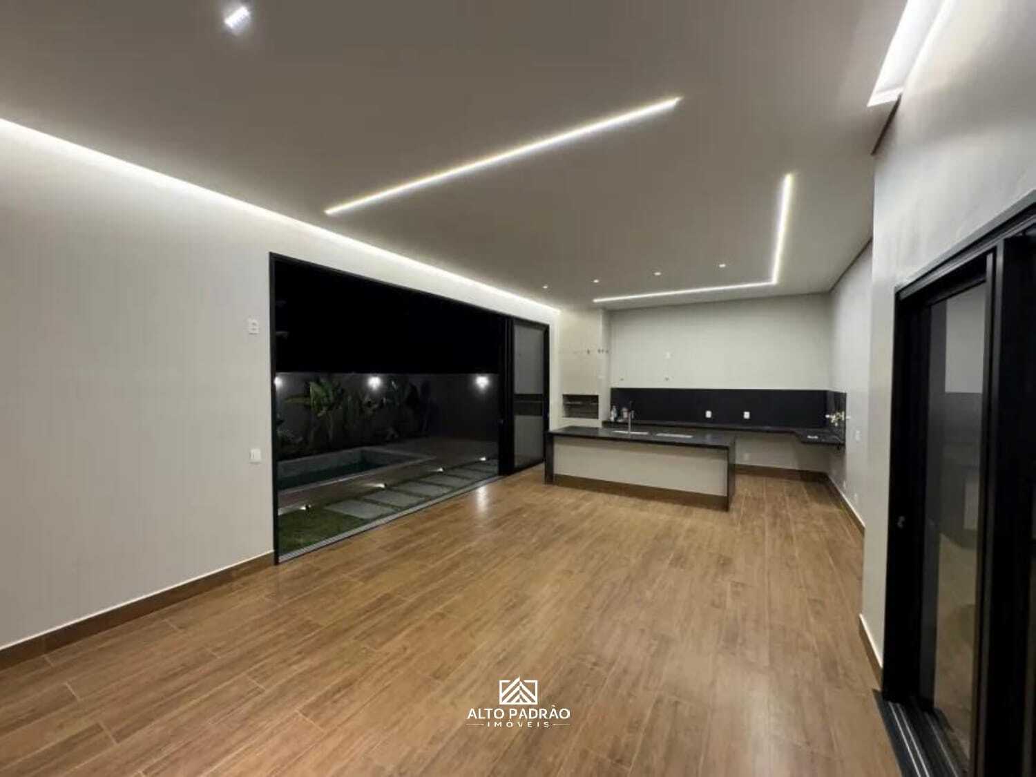 Casa, 3 quartos, 244 m² - Foto 15