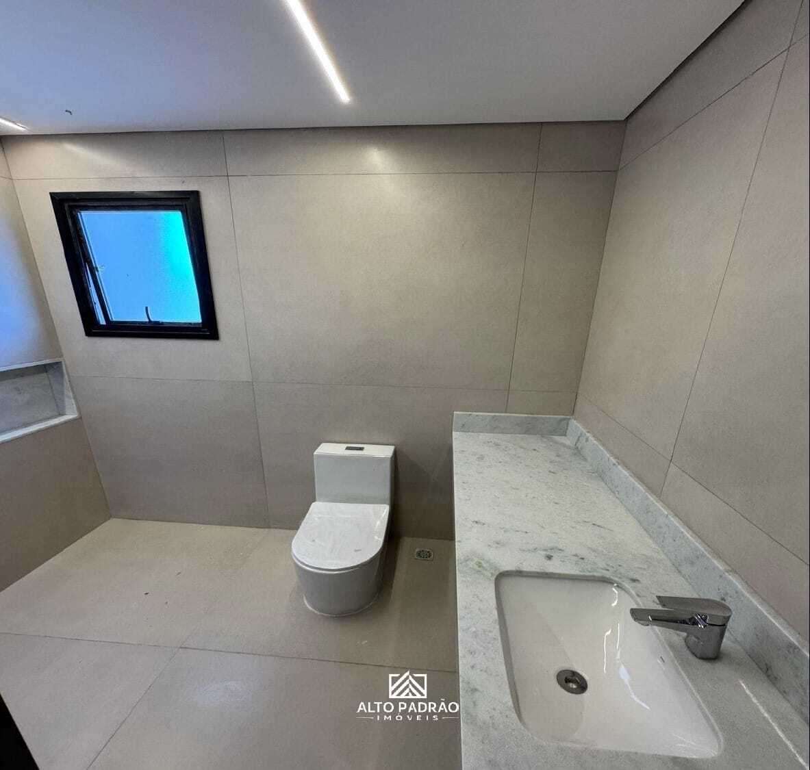 Casa, 3 quartos, 244 m² - Foto 4