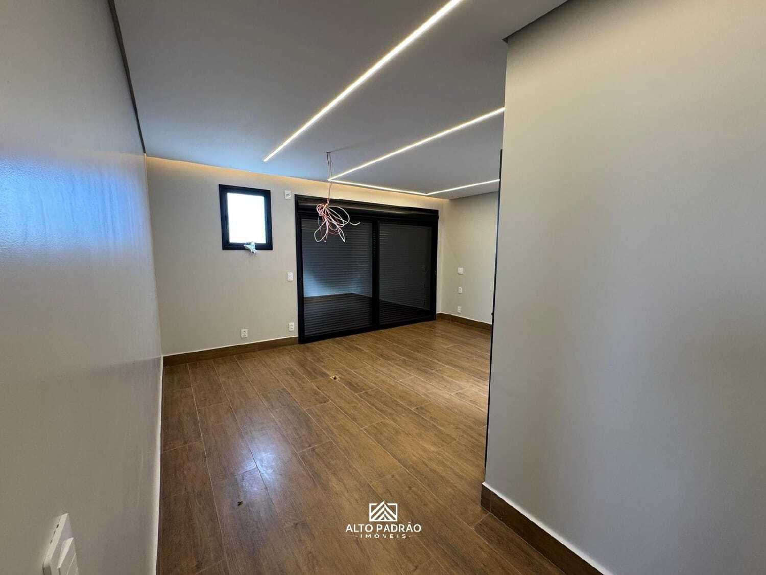 Casa, 3 quartos, 244 m² - Foto 13