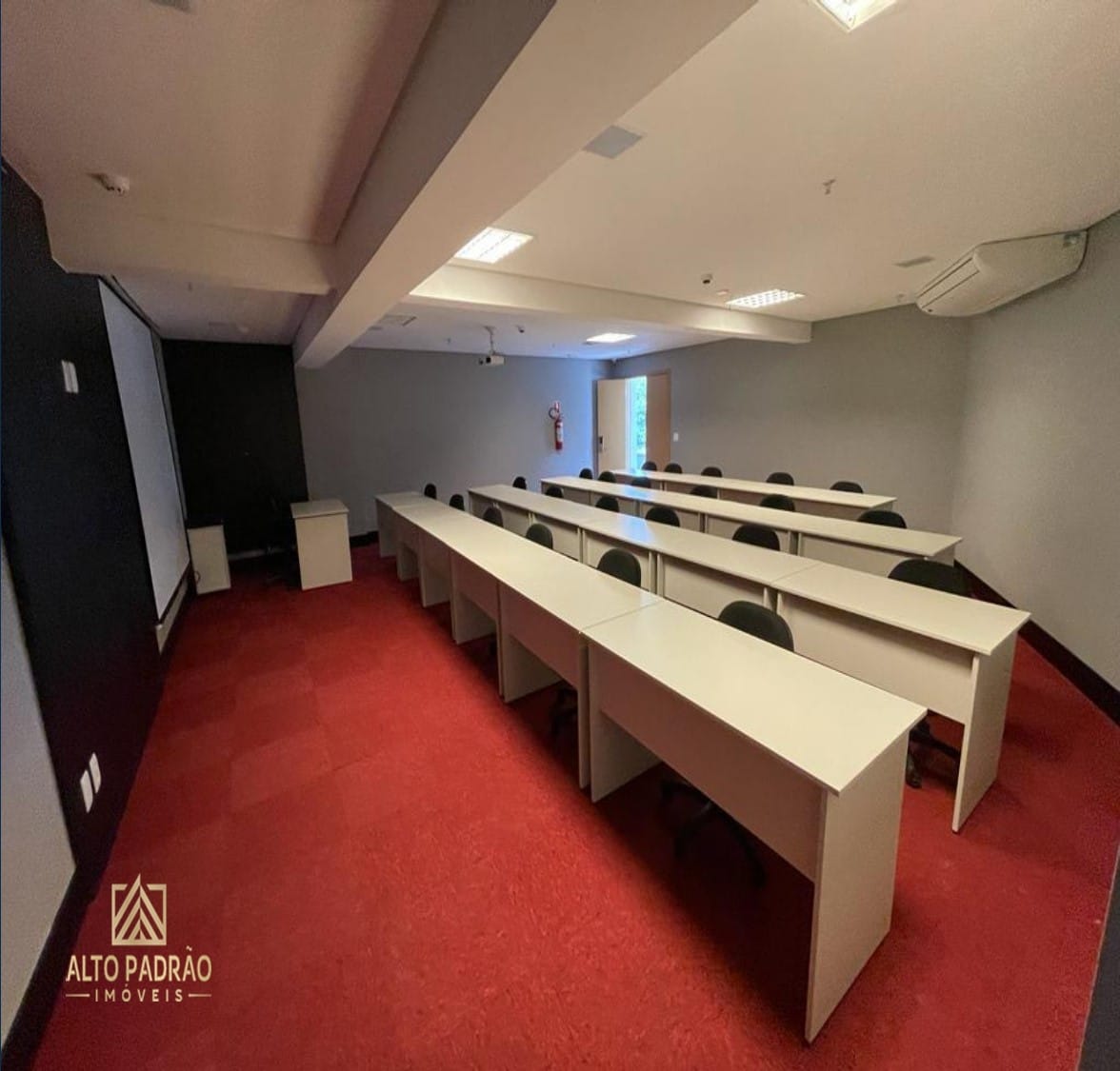 833-Apartamento com 01 suíte , lazer completo à venda 32m² por R$ 412.000,00 no  Setor Marista, Goi — foto