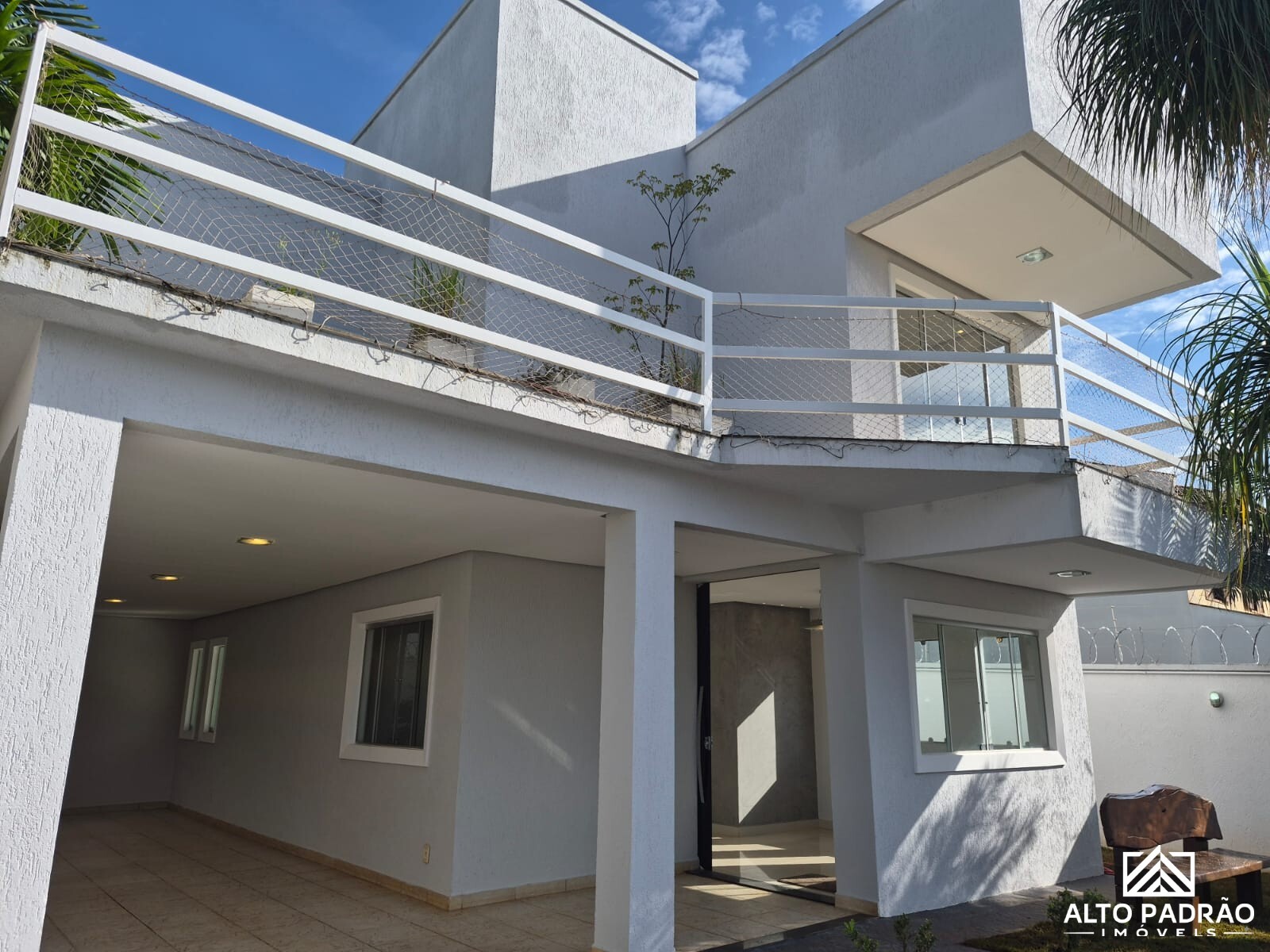 Casa, 3 quartos, 2518 m² - Foto 4