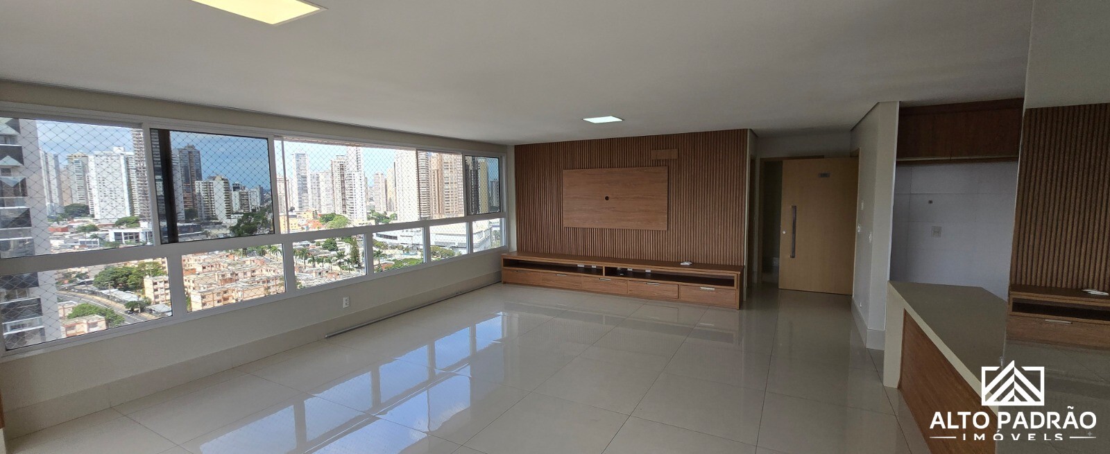 Apartamento à venda no bairro Setor Marista em Goiânia/GO — foto