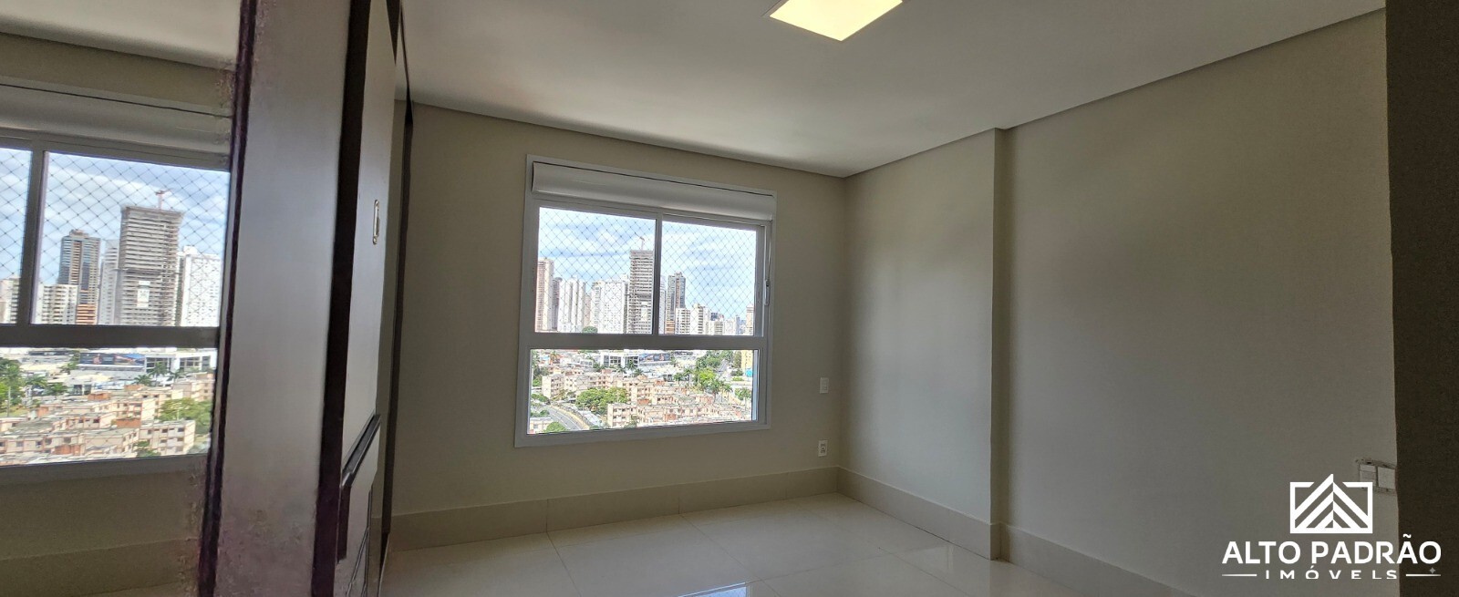 Apartamento à venda no bairro Setor Marista em Goiânia/GO — foto