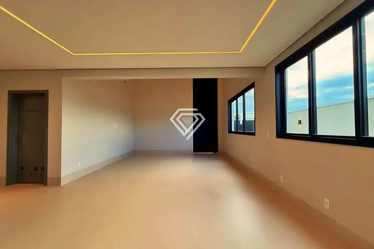 Sobrado 4 Suítes, 352 m² c/ Lazer à Venda no Condomínio Alphaville — foto