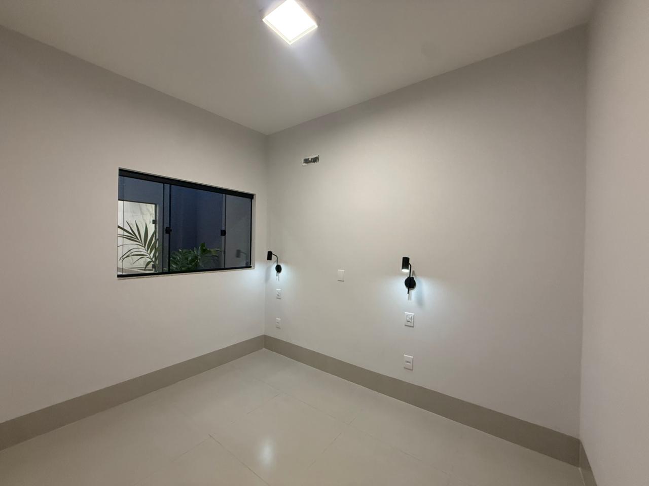 Casa à venda - Bairro Hilda — foto
