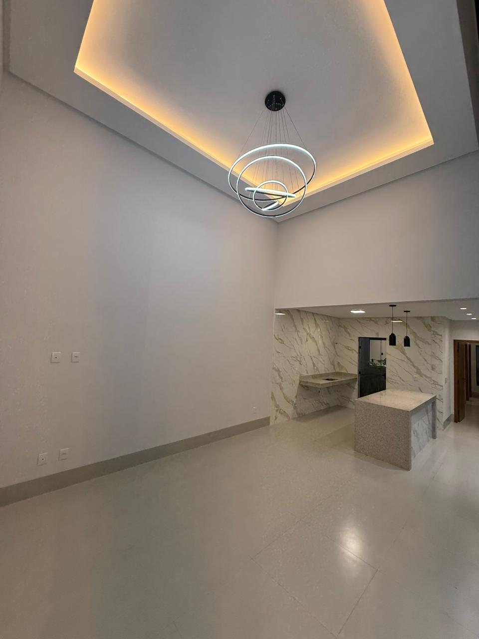 Casa à venda - Bairro Hilda — foto