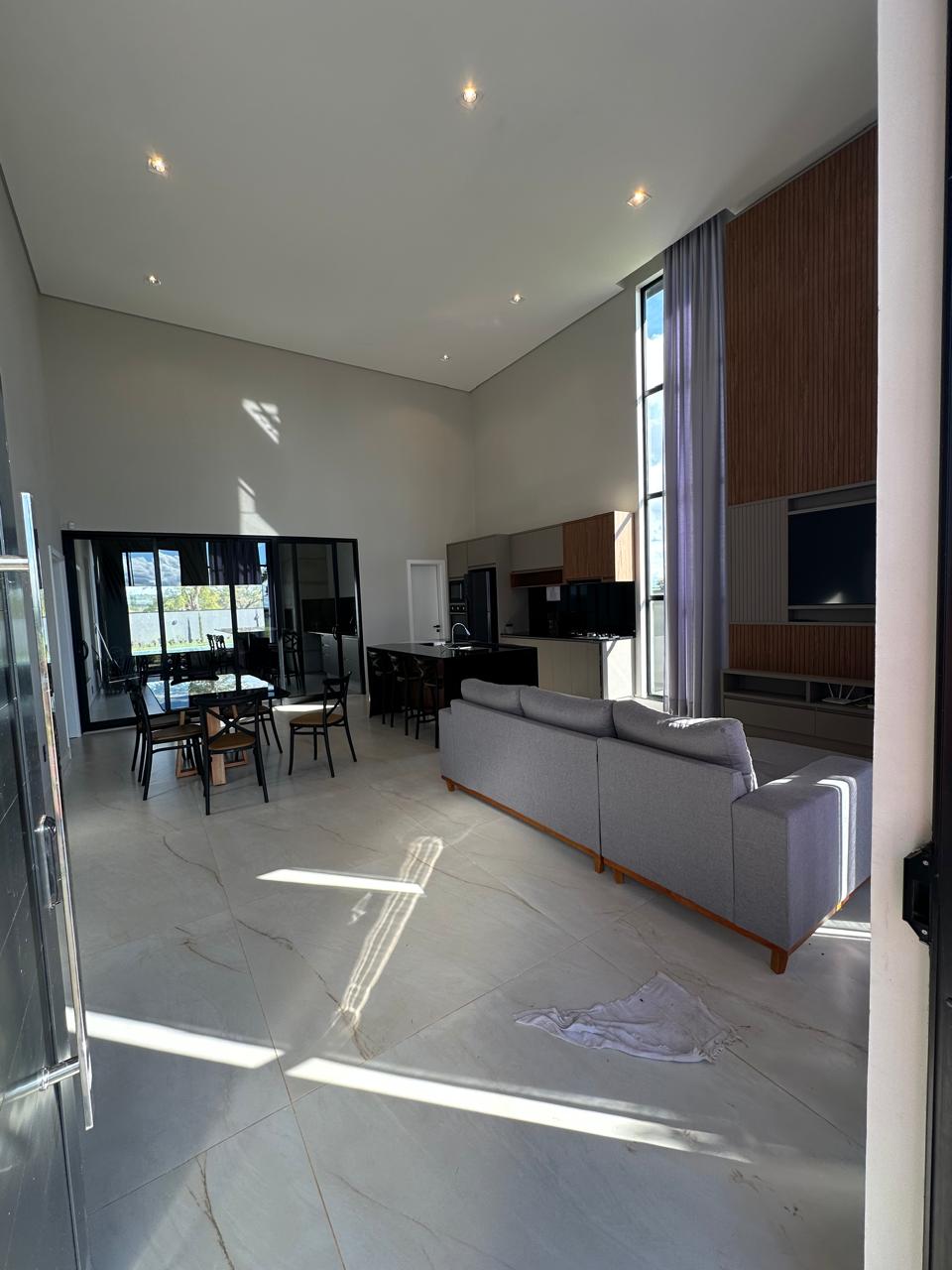 Casa à Venda - Condomínio Riviera de Santa Cristina XIII | Paranapanema - SP — foto