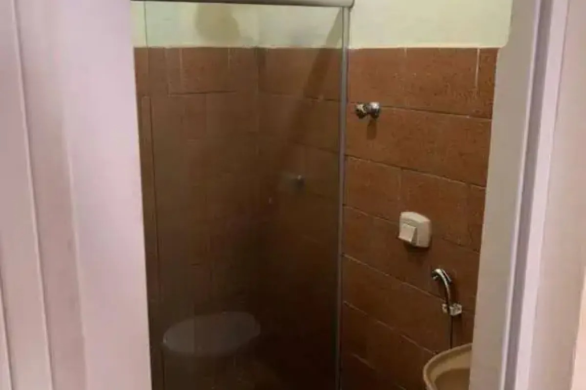 Casa com Piscina à Venda - Jardim dos Turistas, Caldas Novas - GO — foto