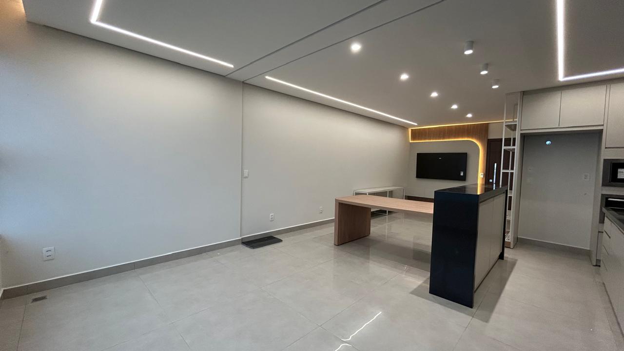 APARTAMENTO PARA LOCAÇÃO NO ORLA SKY FAMA - PALMAS | 3 SUÍTES COM PLANEJADOS E VARANDA GOURMET — foto