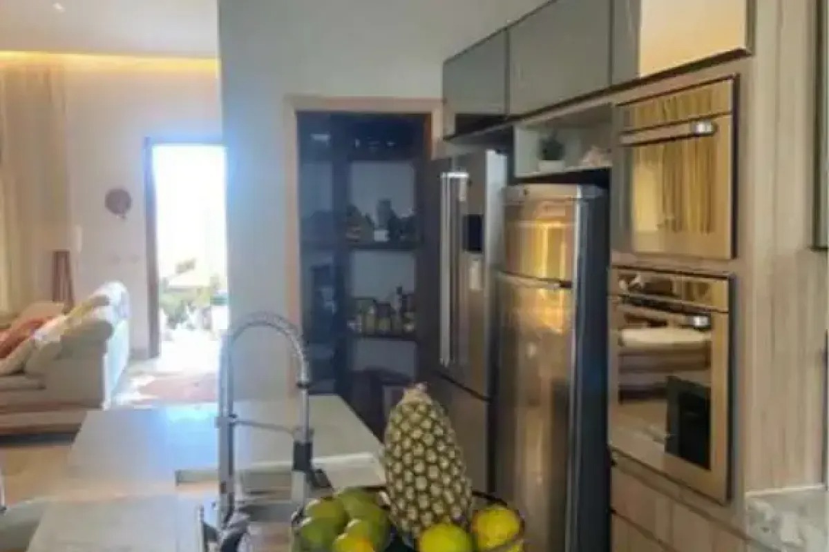 Casa à venda no bairro Sítio de Recreio Ipê - Goiânia/GO — foto