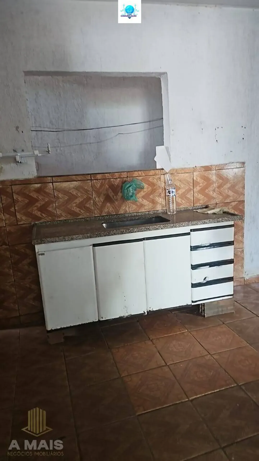 Casa 4 Quartos para Venda no Setor Aeroviário - Goiânia — foto