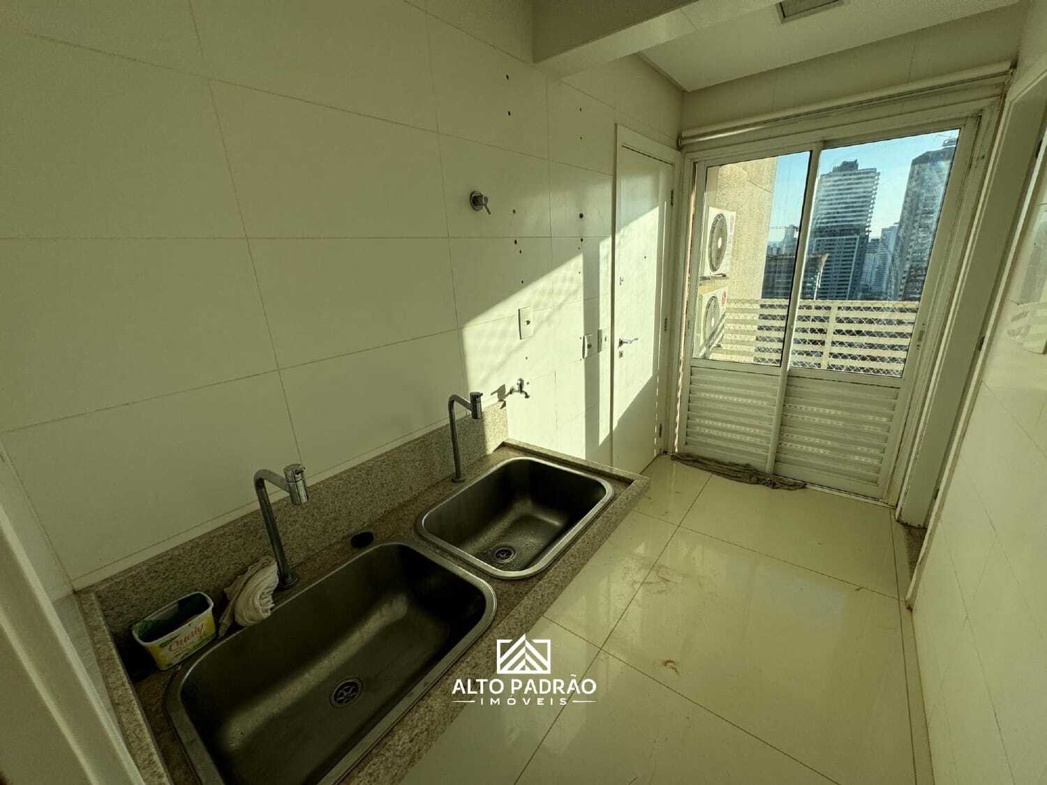 Apartamento à venda no bairro Setor Marista em Goiânia/GO — foto