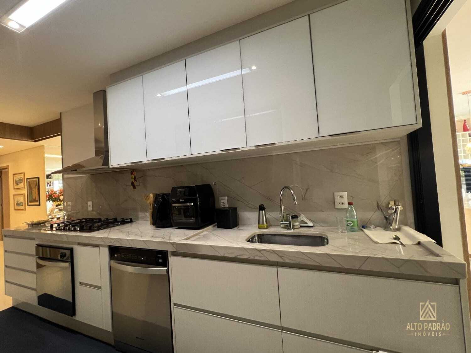 Apartamento à venda no bairro Setor Marista em Goiânia/GO — foto