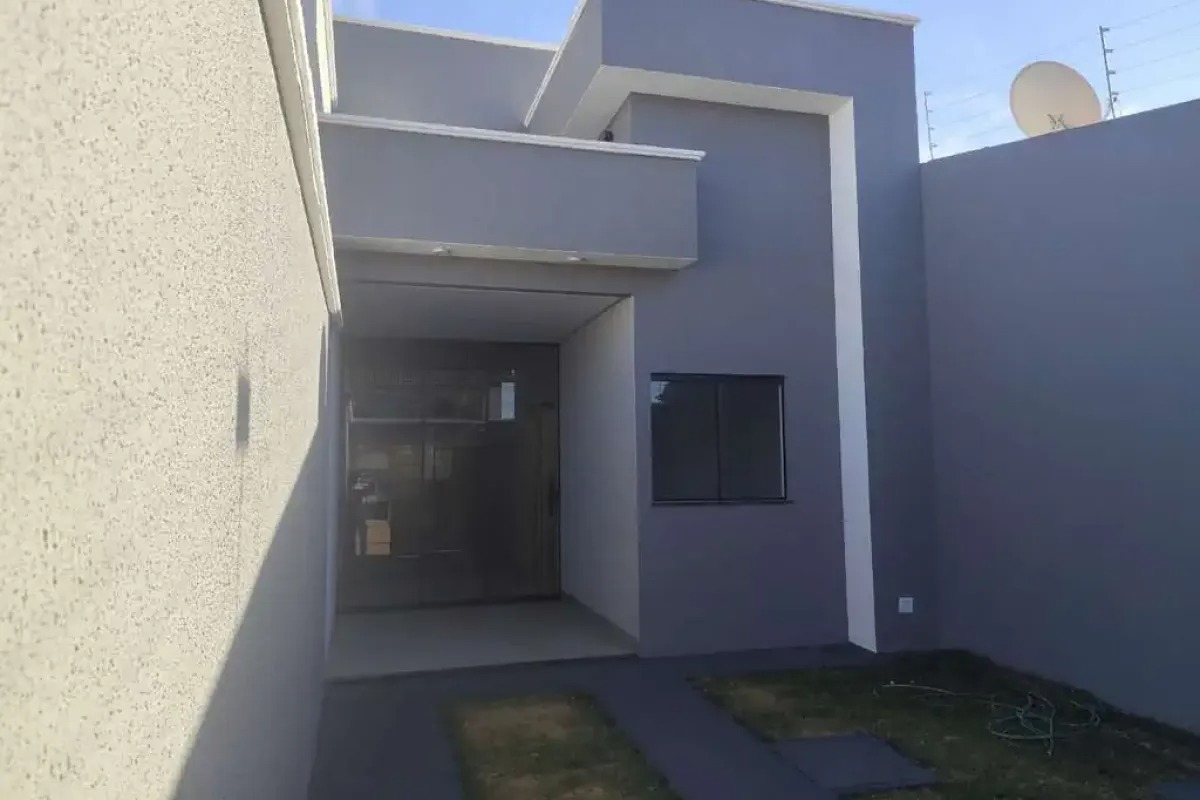 Casa 3 Quartos no Setor Santa Fé - Goiânia com entrada facilitada. — foto