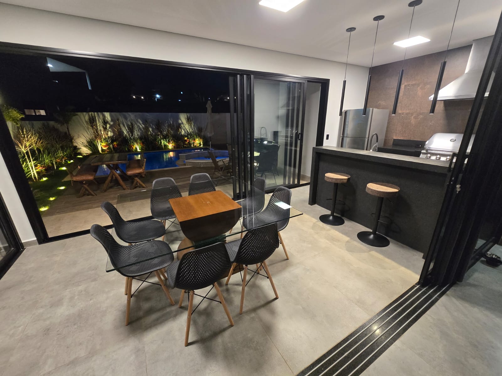 Casa 3 Quartos para Venda no Setor Iate - Santa Cristina XIII — foto