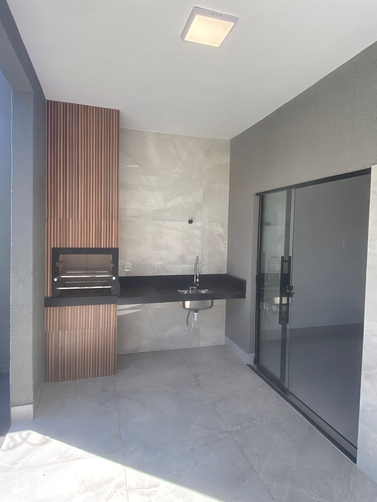 Casa 3 Quartos para Venda - Bairro Independência | Aparecida de Goiânia — foto