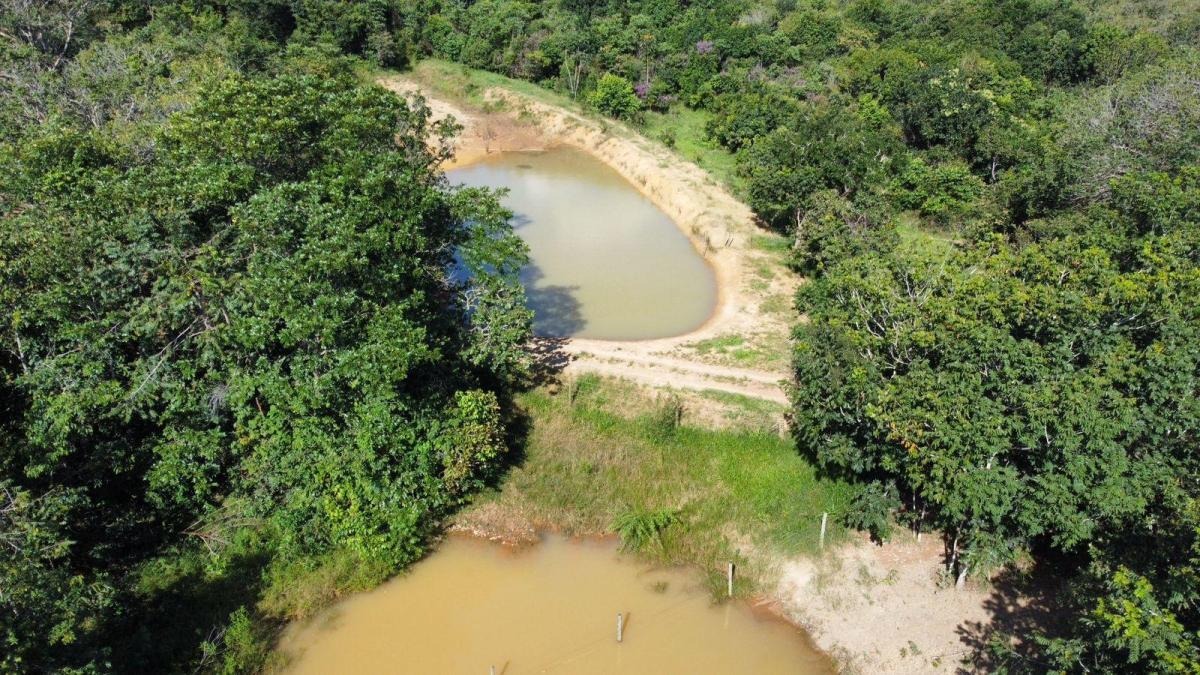 à Venda - Santo Antônio do Descoberto/GO — foto