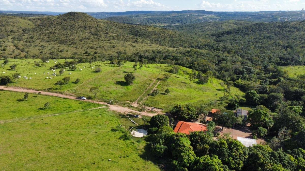 à Venda - Santo Antônio do Descoberto/GO — foto