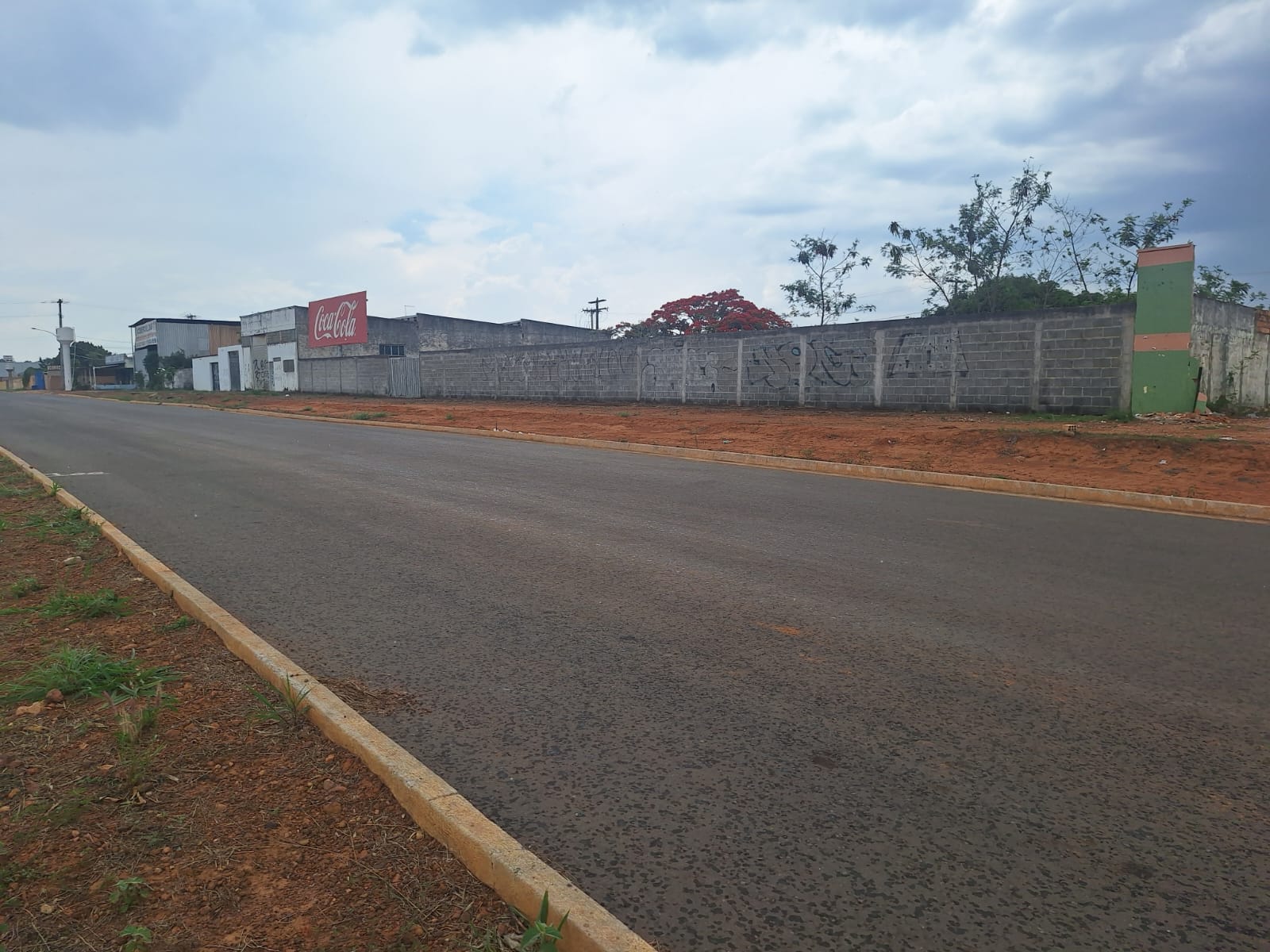 à Venda – Às Margens da BR-060 | Alexânia - GO — foto