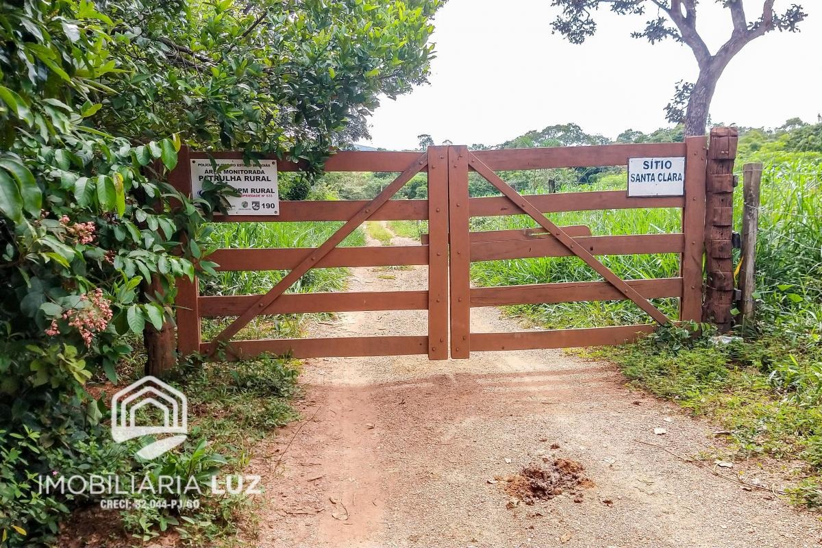 à Venda - Santo Antônio do Descoberto/GO — foto