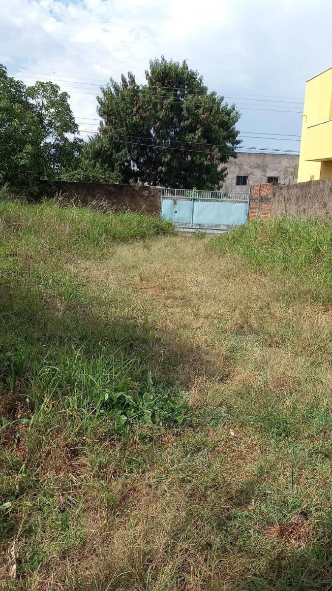 Casa com Lote à Venda - Setor Habitacional Arniqueira | Águas Claras - DF — foto
