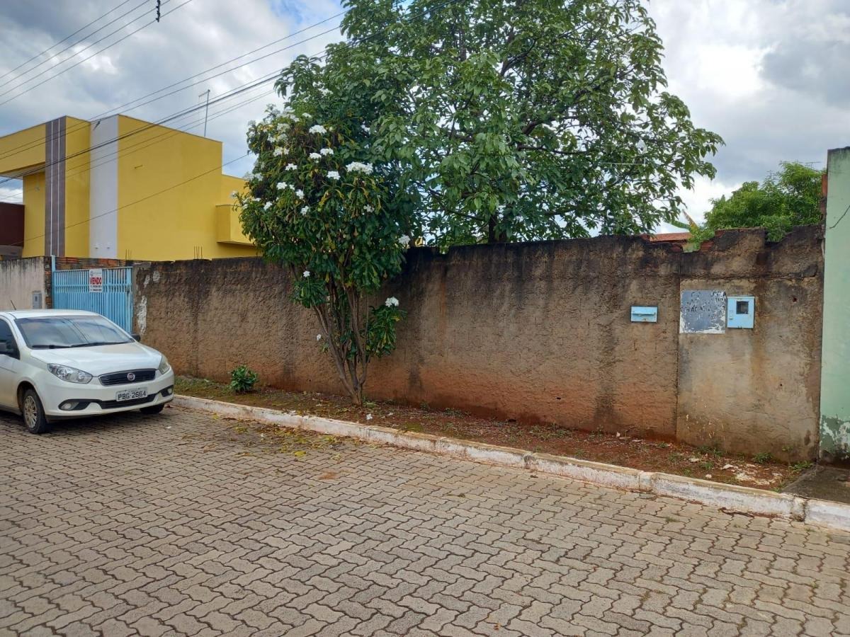 Casa com Lote à Venda - Setor Habitacional Arniqueira | Águas Claras - DF — foto