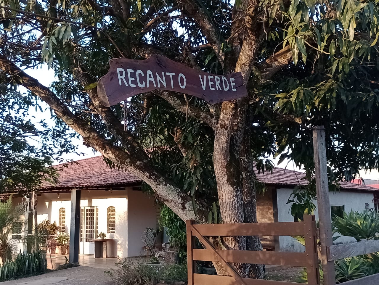 Chácara à Venda – Loteamento Morada do Sol | Alexânia/GO — foto