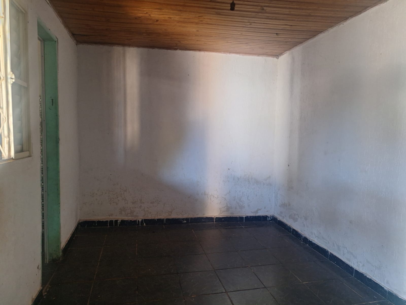 Casa à Venda + Barraco Anexo - Alexânia / GO — foto