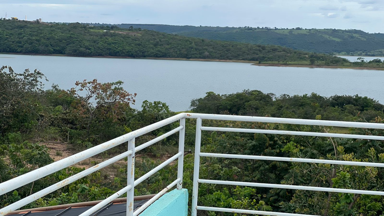 Casa à Venda - Condomínio Laguna Beach | Alexânia - GO — foto