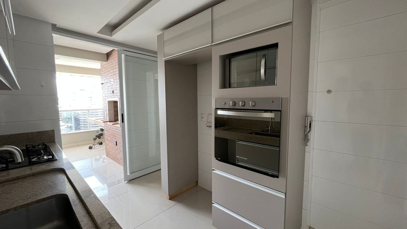 Apartamento para locação, 03 suítes, 02 vagas de garagem no Jardim Goiás, Goiânia, GO (Cópia) — foto