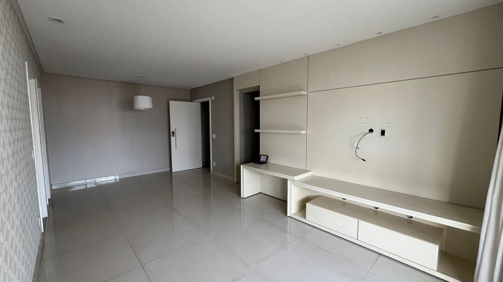 Apartamento para locação, 03 suítes, 02 vagas de garagem no Jardim Goiás, Goiânia, GO (Cópia) — foto