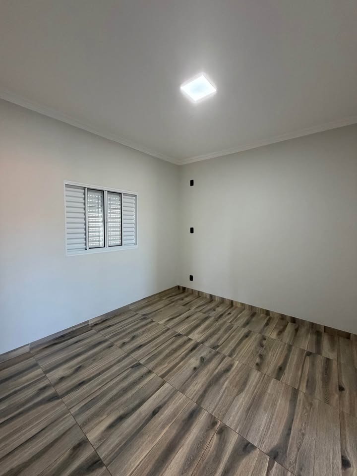 Sobrado Geminado para Locação com 3 Quartos | Dourados/MS — foto