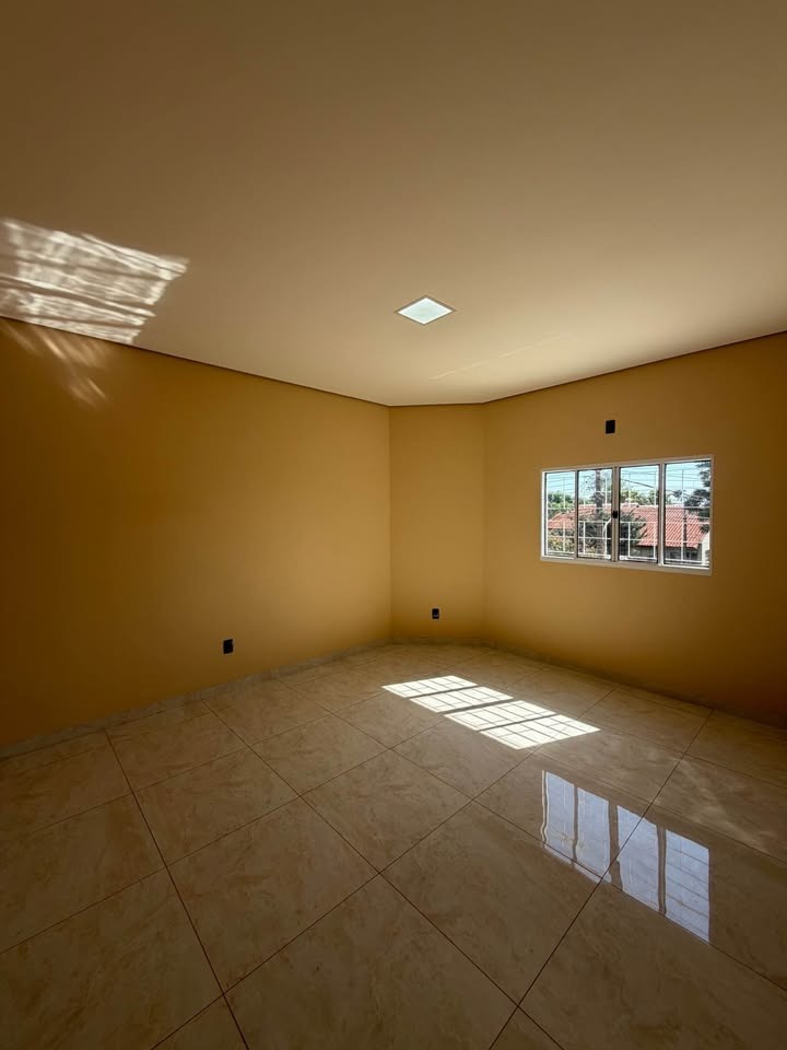 Sobrado Geminado para Locação com 3 Quartos | Dourados/MS — foto