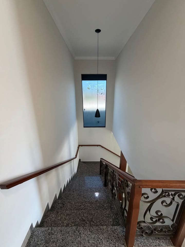 Sobrado Geminado para Locação com 3 Quartos | Dourados/MS — foto