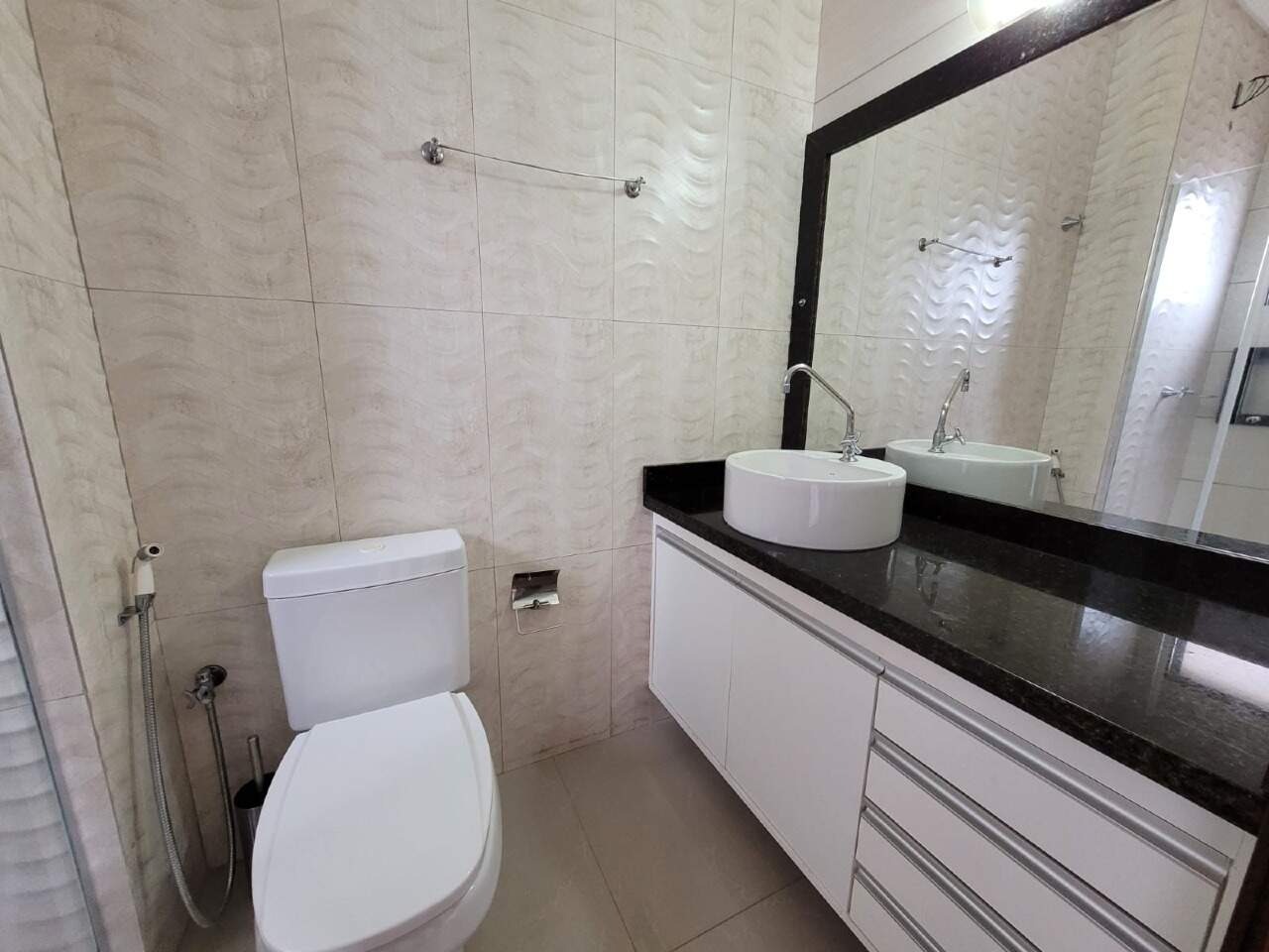 Apartamento para Locação com 3 Quartos – Jardim Tropical | Dourados/MS — foto