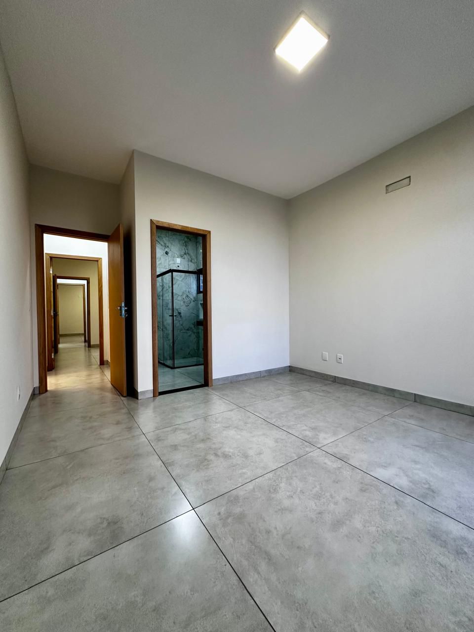 Casa à Venda com 3 Quartos – Residencial Monte Carlo | Dourados/MS — foto