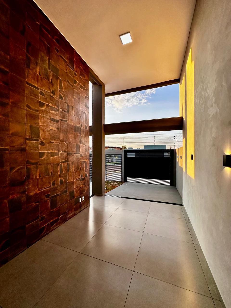 Casa à Venda com 3 Quartos – Residencial Monte Carlo | Dourados/MS — foto