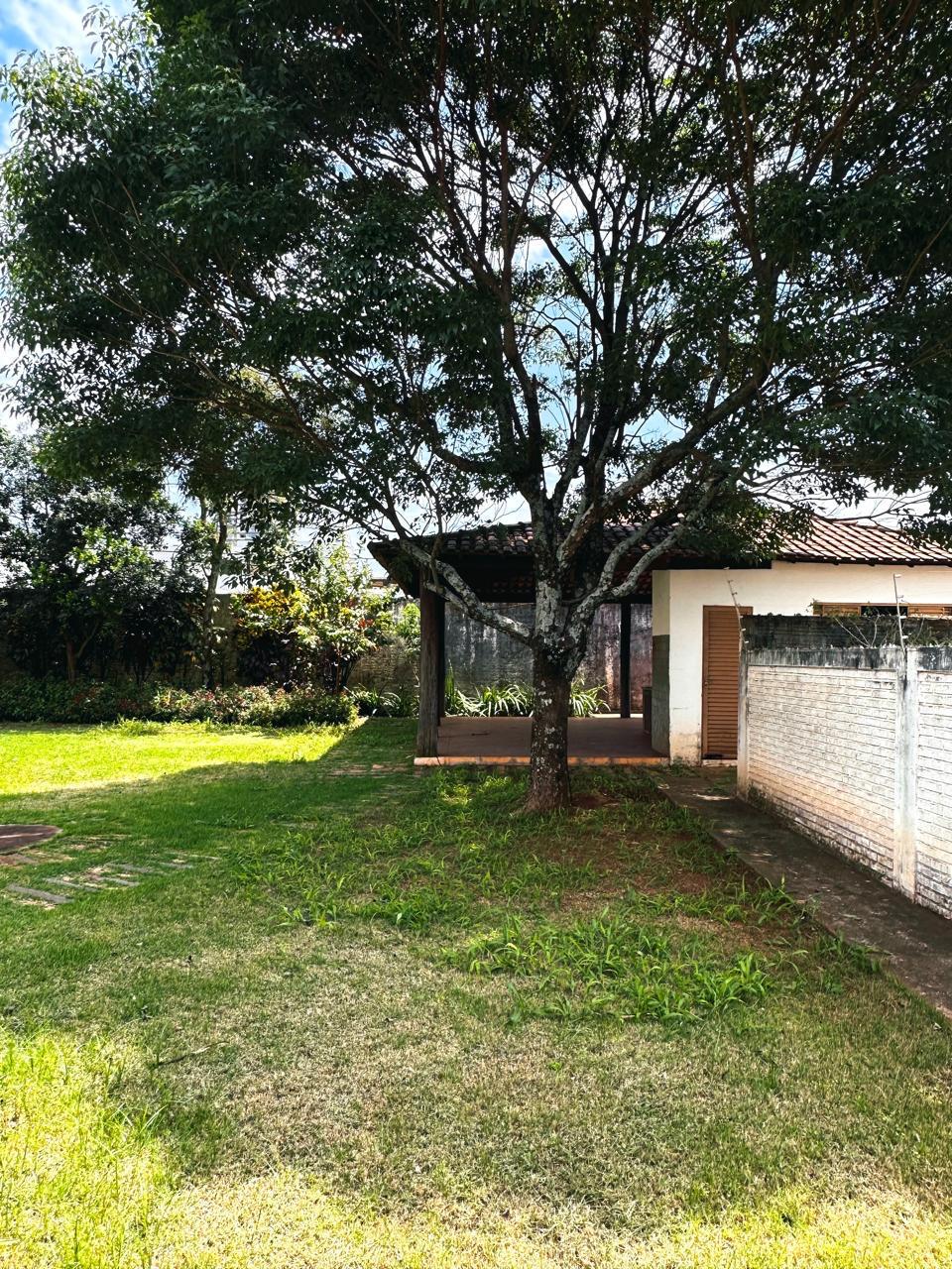 Casa de Alto Padrão à Venda – Região Central | Dourados/MS — foto