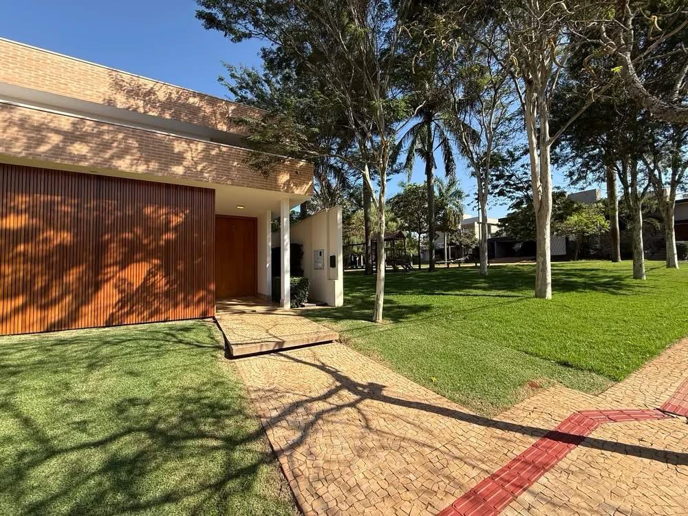 Casa de Alto Padrão à Venda – Ecoville | Dourados/MS — foto