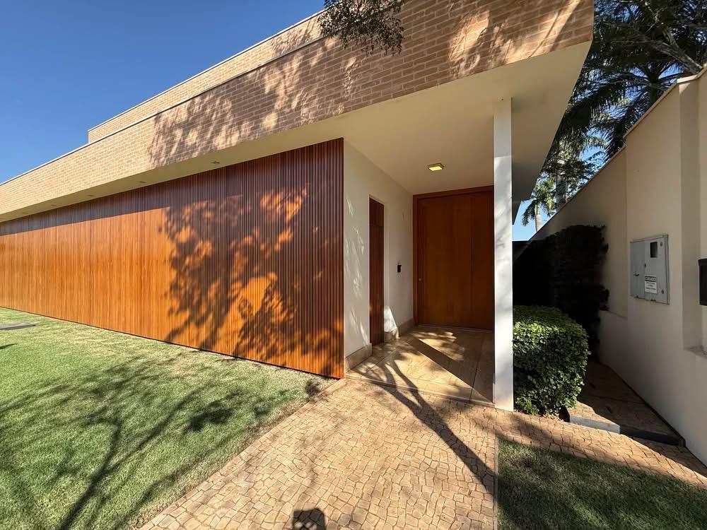 Casa de Alto Padrão à Venda – Ecoville | Dourados/MS — foto