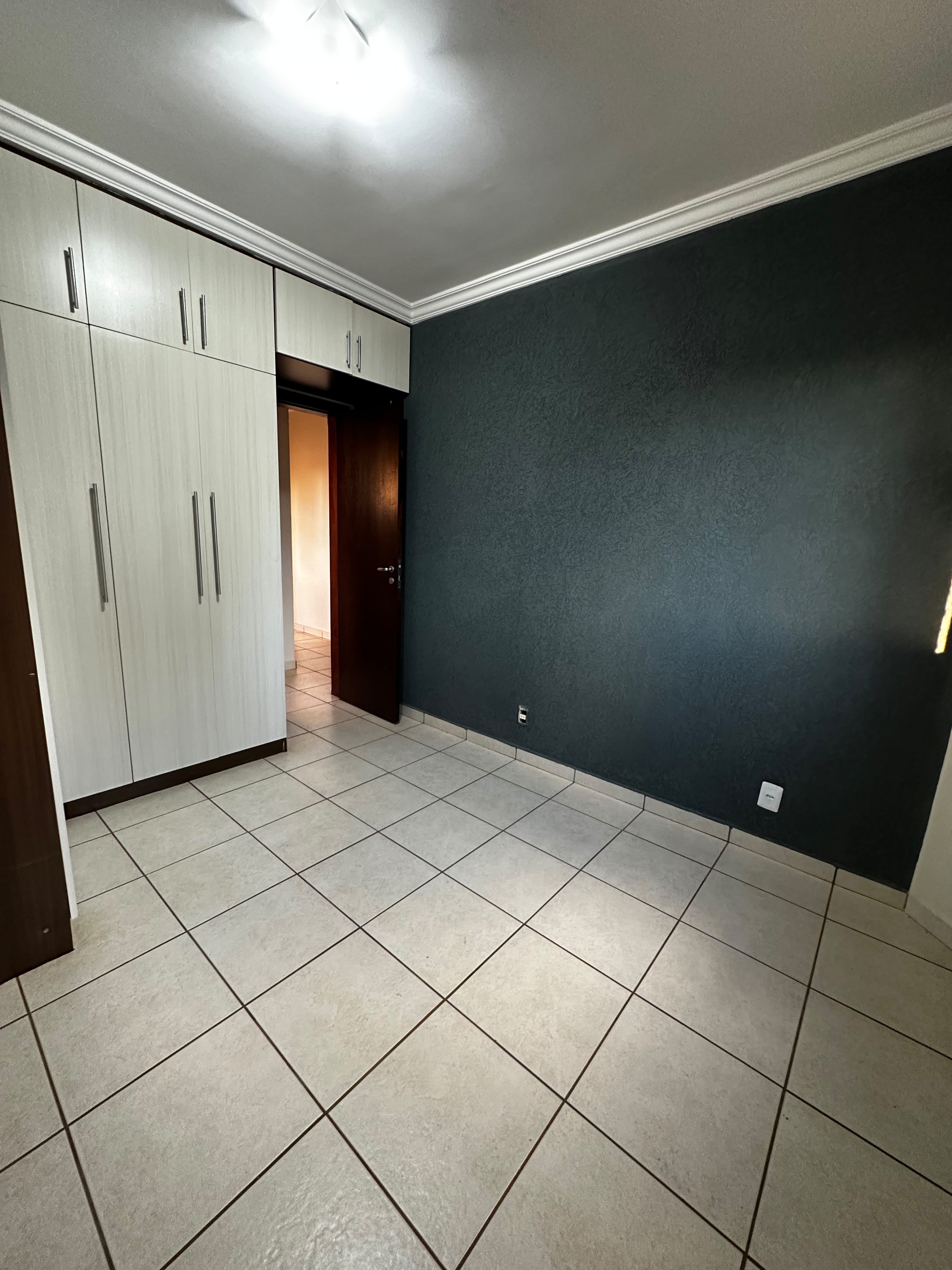 Apartamento para Locação – Residencial Antilhas | Dourados - MS — foto